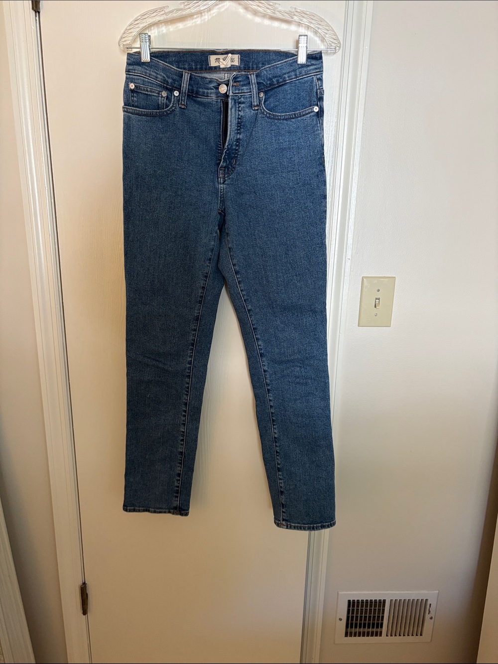 Madewell High-Rise Straight Leg Jeans in Dark Blue Wash